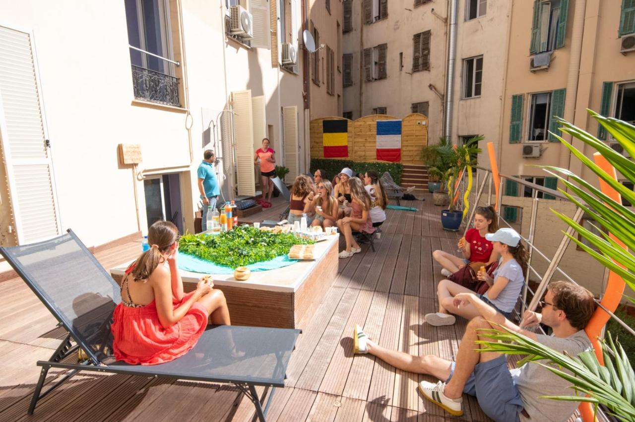 Antares Hostel Νίκαια Εξωτερικό φωτογραφία
